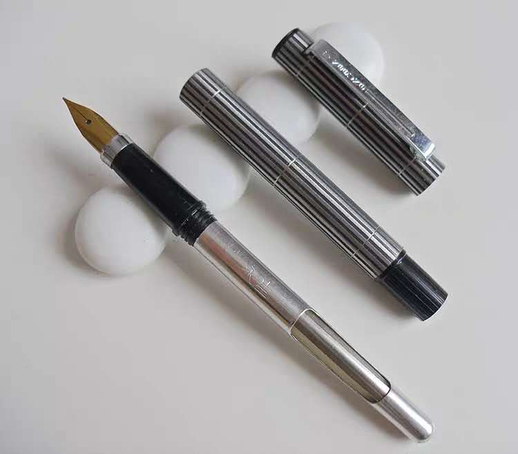 Oude voorraad pocket wing sung 230 vulpen inktpen aerometrische vuller kantoorbenodigdheden schoolbenodigdheden schrijfwaren