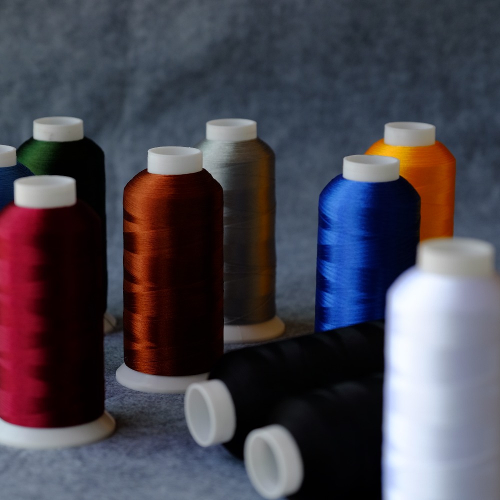 5000M 40WT 100% Polyester Machine Embroidery Thread 120D/2 Premium Madeira Colors for Home and Industrial Machines