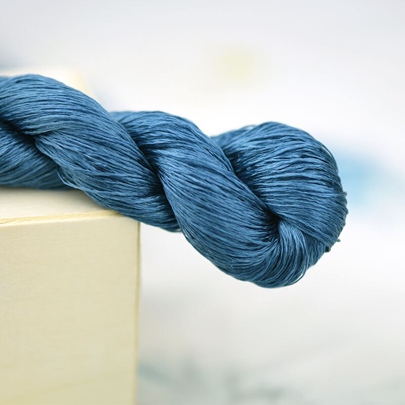 silk embroidery thread / 100% silk thread /hand embroidery embroider cross stitch/Prussian blue/8 pure colors: 6