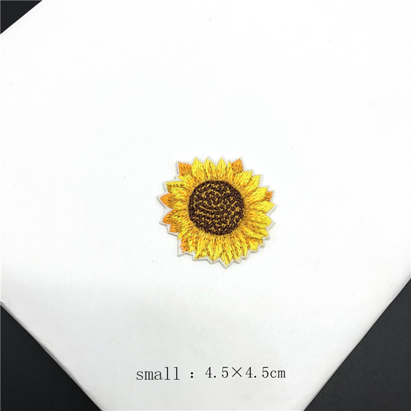 1pcs Geborduurde Zonnebloem Sticker Iron-On Naai Op Kleding Patch DIY Jeans Jassen Tassen Applicaties Handgemaakte bloem Shirt badge