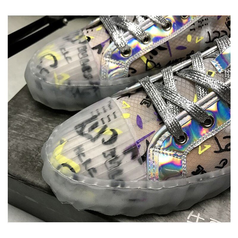 Menn svarte fritidssko graffiti gjennomsiktig såle herre fritidssko hip hop trenere rullebane zapatos prom loafers sko
