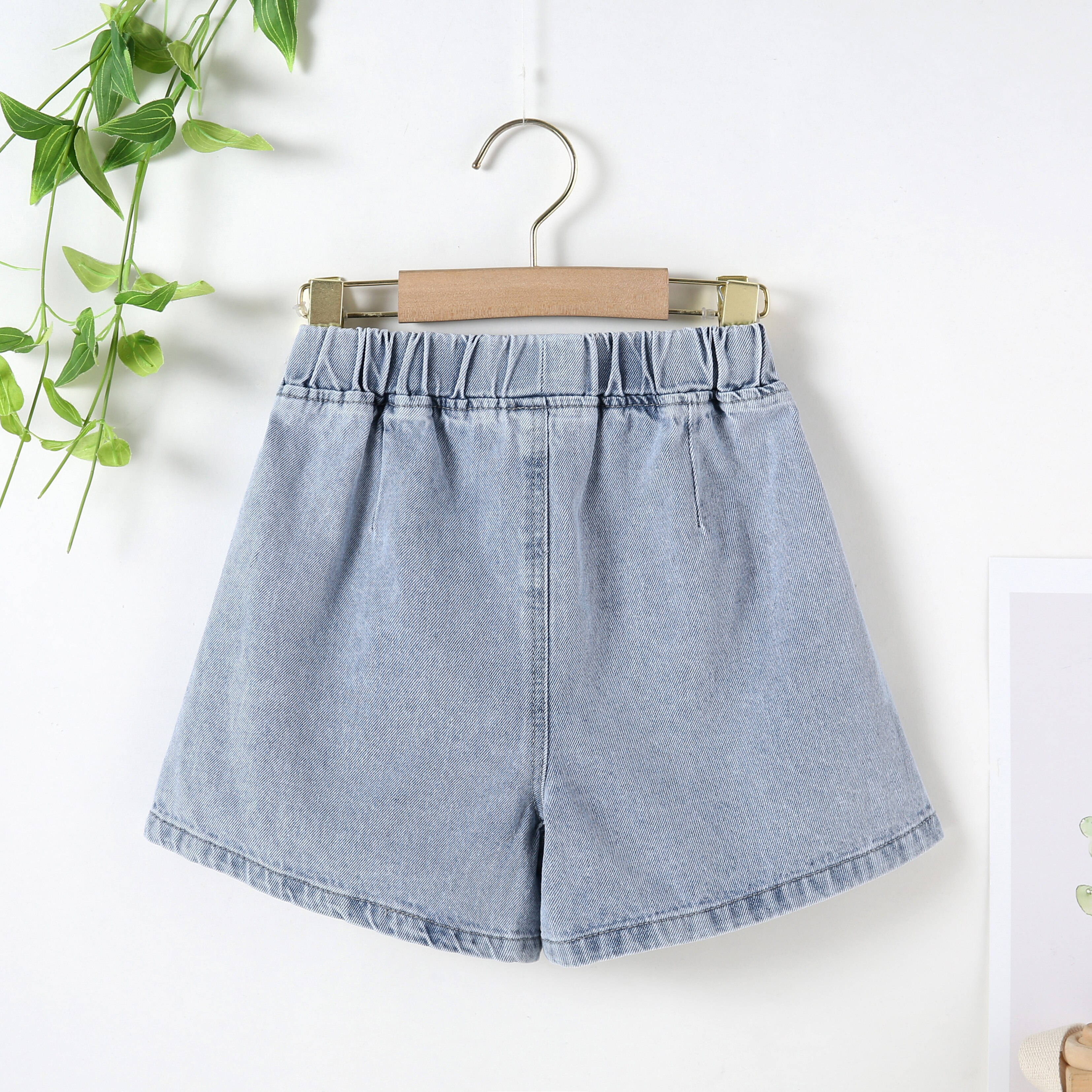 Baby Girl Loose Jeans, Summer Solid Color Shorts with Button Flap Pockets (Blue)