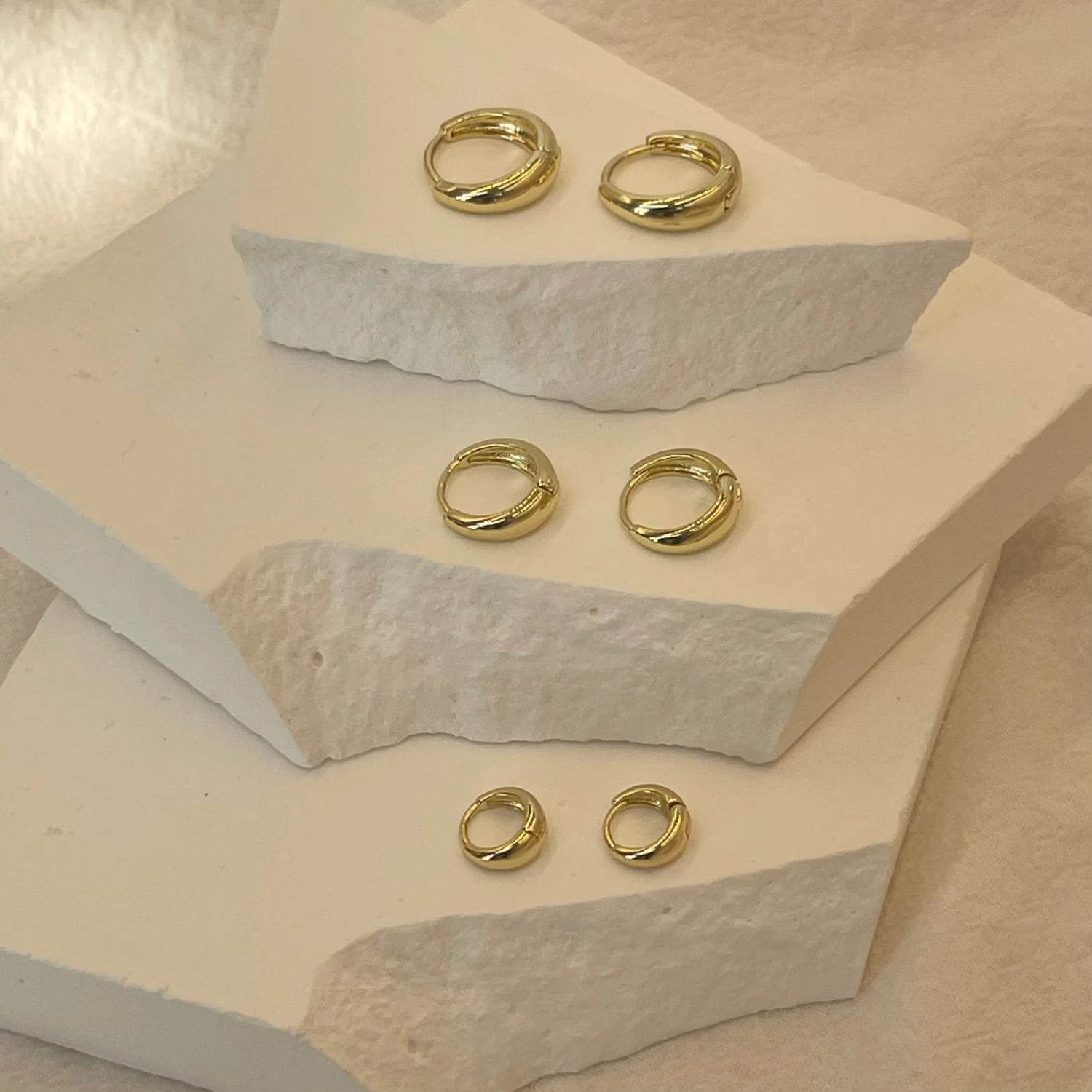 1/3 pares de pendientes de aro Huggie minimalistas de acero inoxidable 316L de 6mm, 10mm y 12mm para mujer, joyería circular pequeña de Color dorado