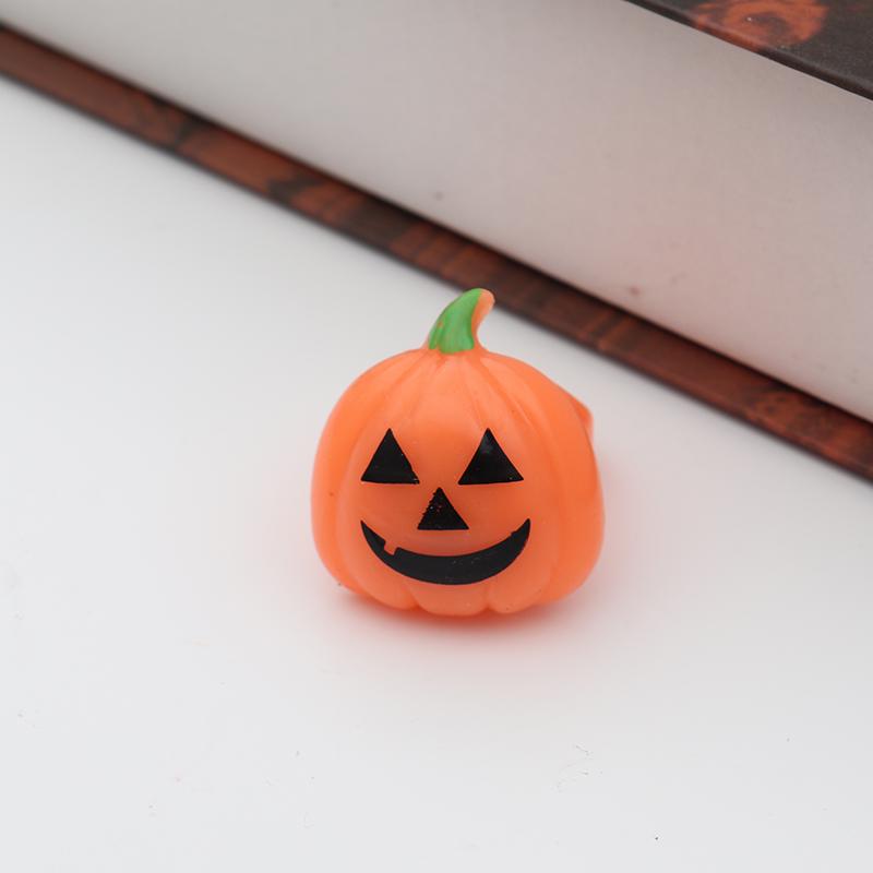 Bague fluorescente en forme de chauve-souris | d'halloween, citrouille, squelette, anneau lumineux, décorations, accessoires, jouet lumineux, pour enfants, directe: 1