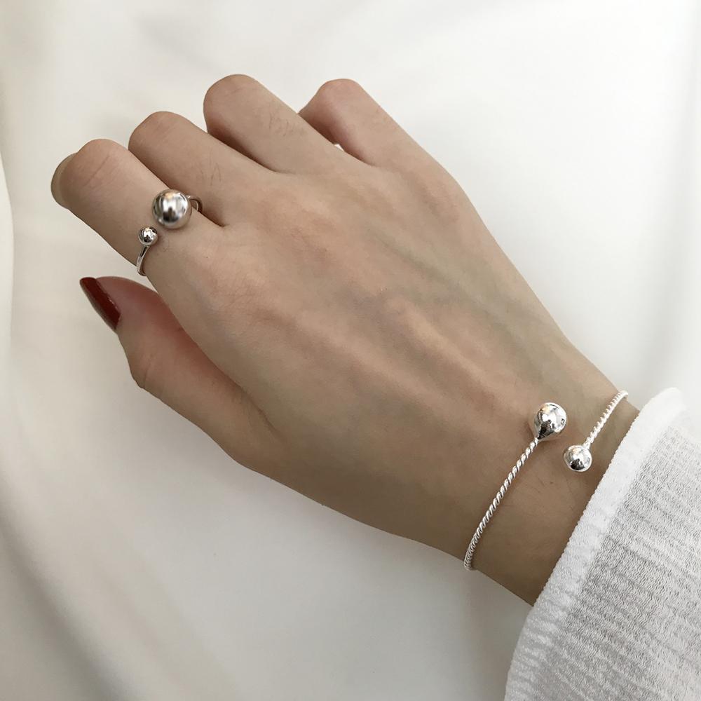 Neue Nette Lustige Silber Farbe Perlen Ball Finger Ring Für Frauen Mädchen