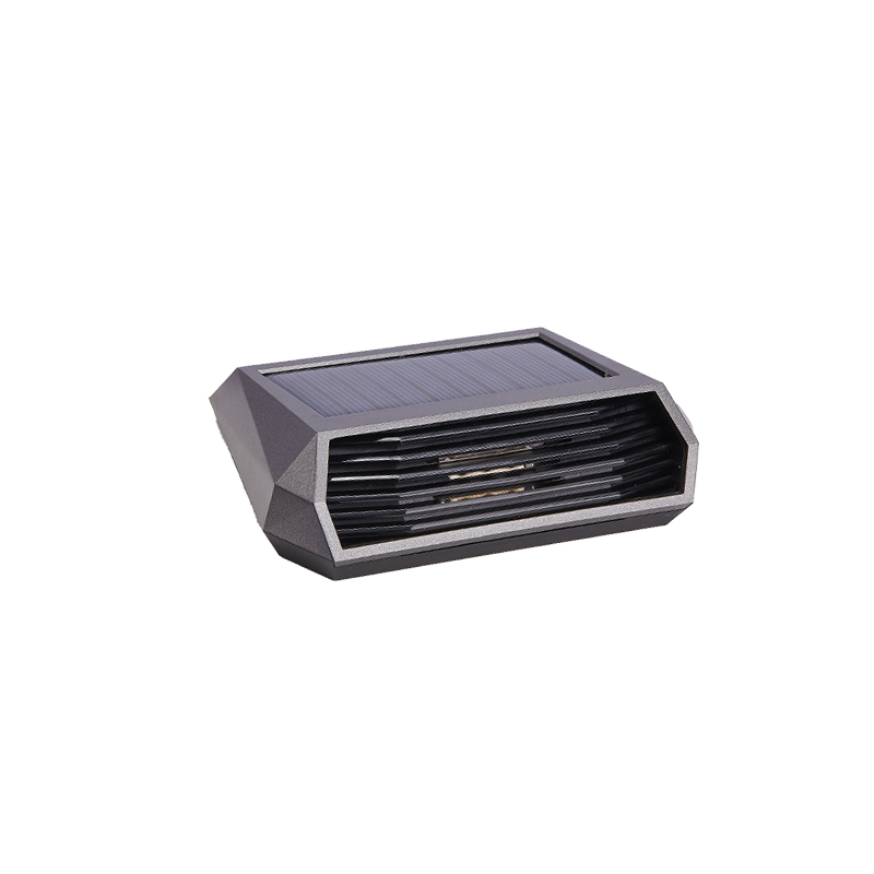 Solcelledrevet billuftrenser solcelledrevet usb-iltrenser ozongenerator luftrenser med nummerplade usb dobbelt opladning bilforsyninger: Default Title