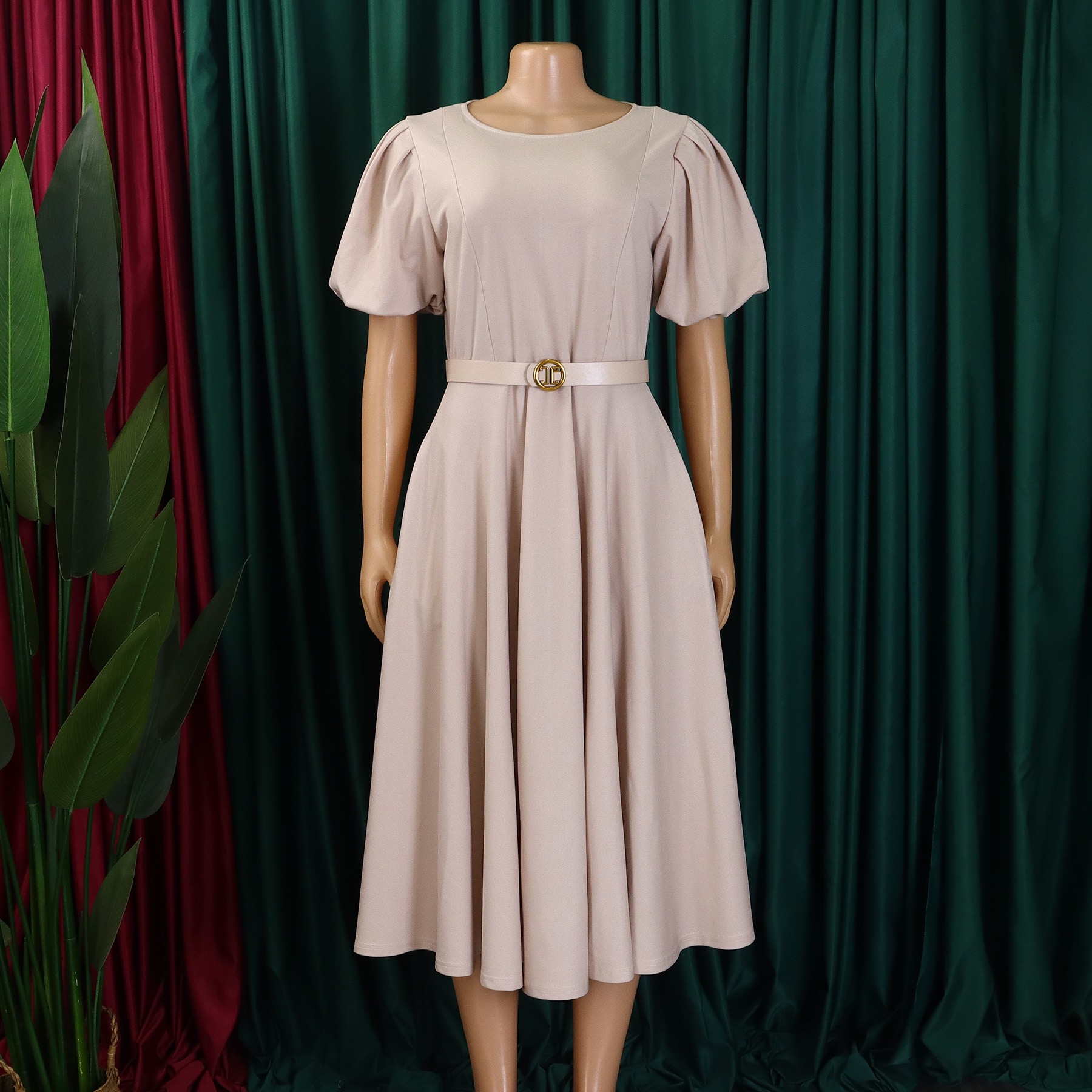 Elegante kantoorjurk voor dames Professionele O-hals met korte mouwen, riem, getailleerde A-lijn, halfhoge kuit, formele zakelijke werkjurk Midi Nieuw