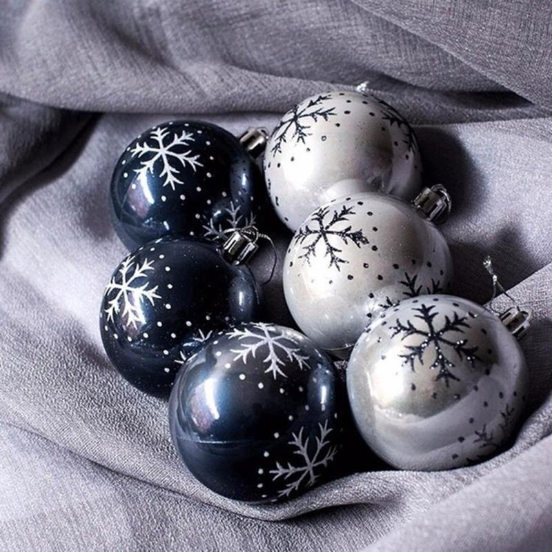 6pcs Black White Snowflake Christmas Ornaments Balls Christmas Tree Decor Ball Bauble Xmas Party Hanging Snowball for Home