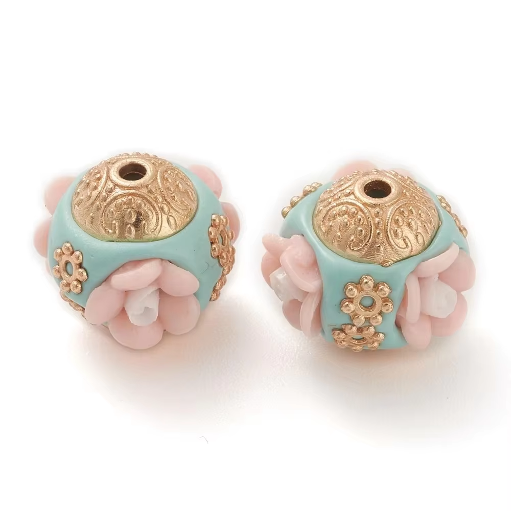 Perles indonésiennes faites à la main avec perle de fleur, résultats en alliage, résine pour bijoux à bricoler soi-même, fournitures d'artisanat exécutif, 5 pièces: Beige