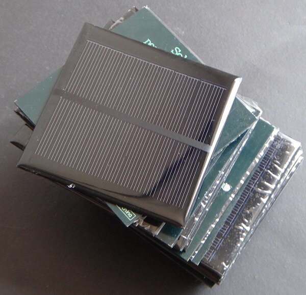 10PCS/Lot Mini Solar Cell 5.5V 1.2W Monocrystalline Solar Panel For Small Power Applications 98x98*3MM