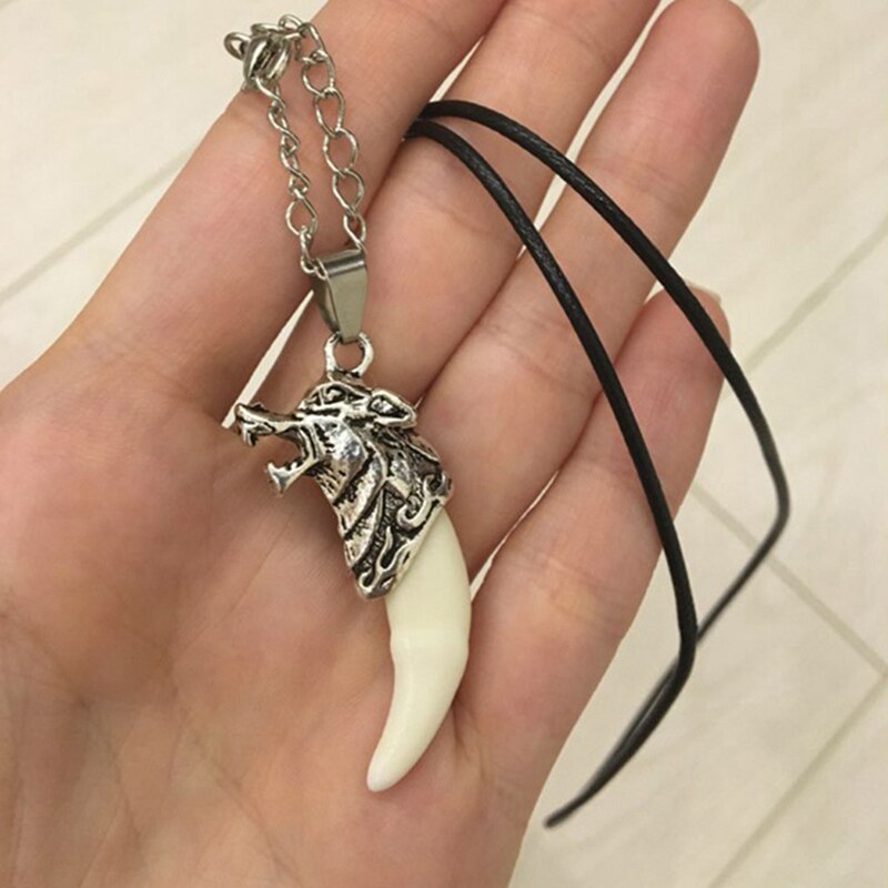 Men's Wolf Tooth Pendent Necklace Tribe Warrior Totern Guard Necklace Luxury Jewery For Male