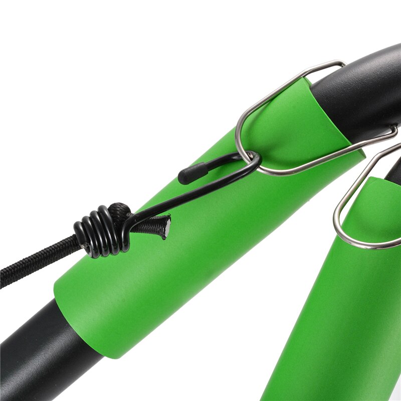 Support planche de surf pour utilisation sur moto, accessoire idéal pour transporter un surf, laissant le siège arrière disponible, installation facile et rapide,