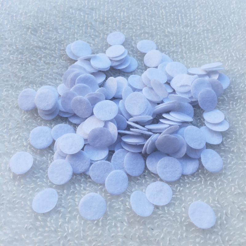 Gør det selv 10mm 800 stk rund filt cirkel stof puder tilbehør patches non-woven sy filt puder stof blomster tilbehør