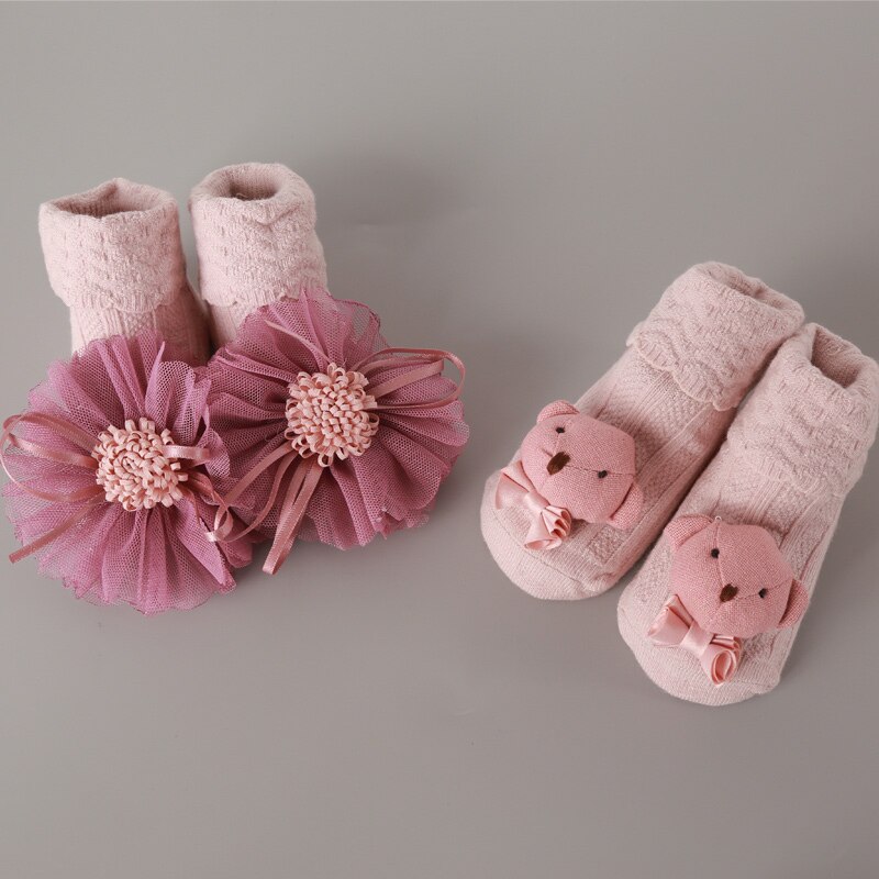 2 paar/einstellen neugeborenen-babysocken aus baumwolle, Karikatur-motiv, rutschfest, herbst-Winter-prinzessinnenblumen-socken für kleinkinder und mädchen 0-2y: Herbstviolett / 12m