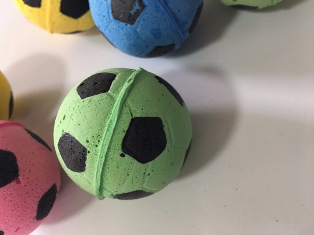 Pelota de goma EVA para gato, 20 piezas de balón de fútbol de espuma suave, para gato, colores mezclados