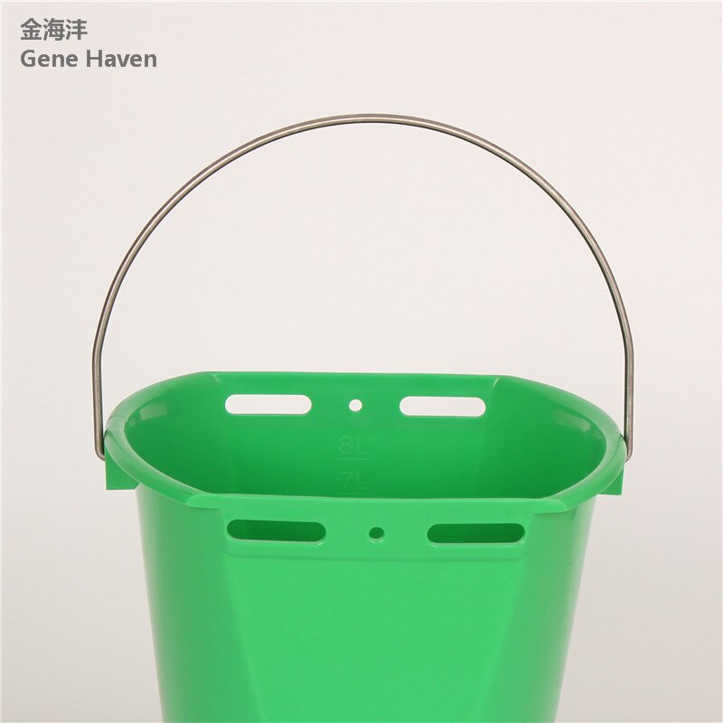 8L feeding milk bucket for feeding calf or calves