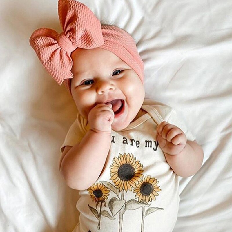 Niedlicher Baby-strampler mit hundemotiv, kurzärmelig, sommerkleidung aus dünner, atmungsaktiver baumwolle, neugeborenen-Karosserie, mädchen- und jungenoutfit