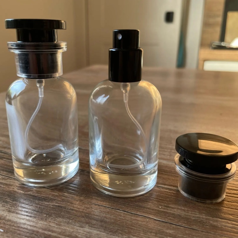 30ml lege, navulbare glazen parfumflesjes, cilindrische subflesjes, draagbare parfumverstuivers, vloeibare make-uppotjes, containers