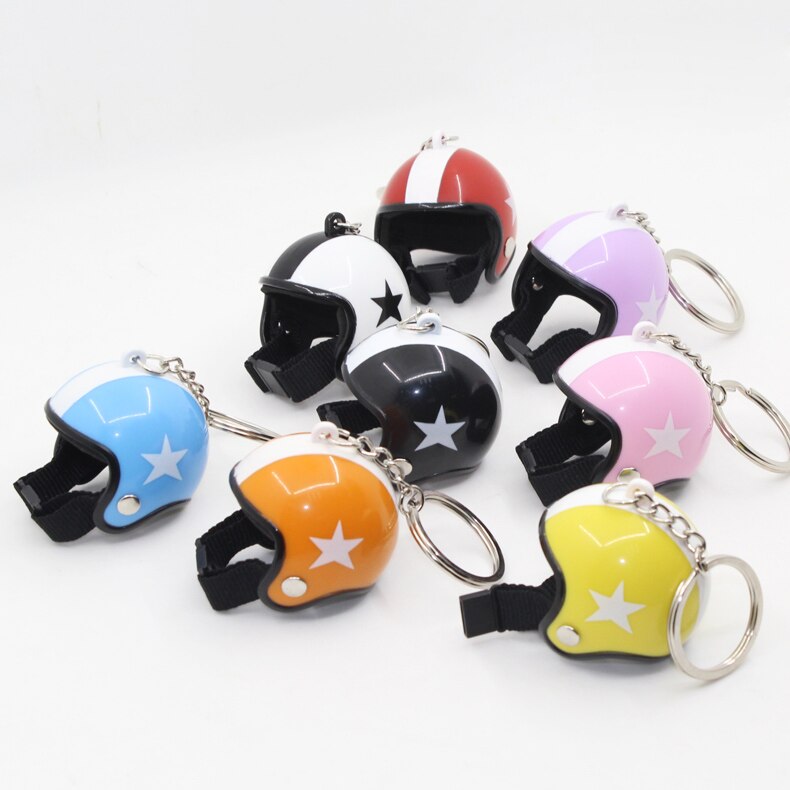1pcs Motorcycle Helmet Key Chain Hanging Key Chain Ring Keychain Keyring Toy for Men or Women 3D Miniature Plastic