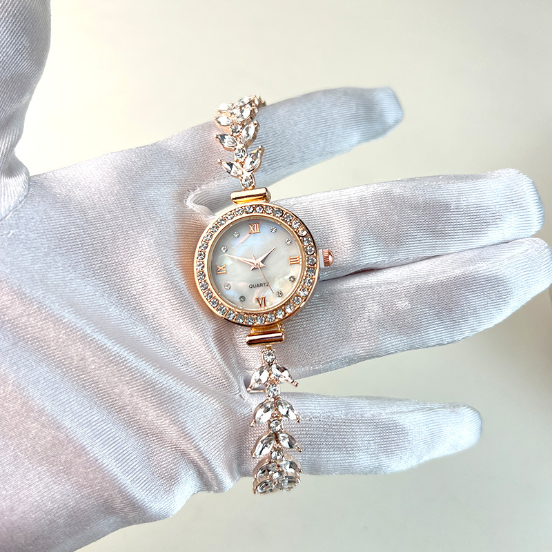 UTHAI dameshorloge zeemeermin ketting licht luxe diamant gratis aanpassing armband goud Beimu damesmode quartz horloges: Coffee