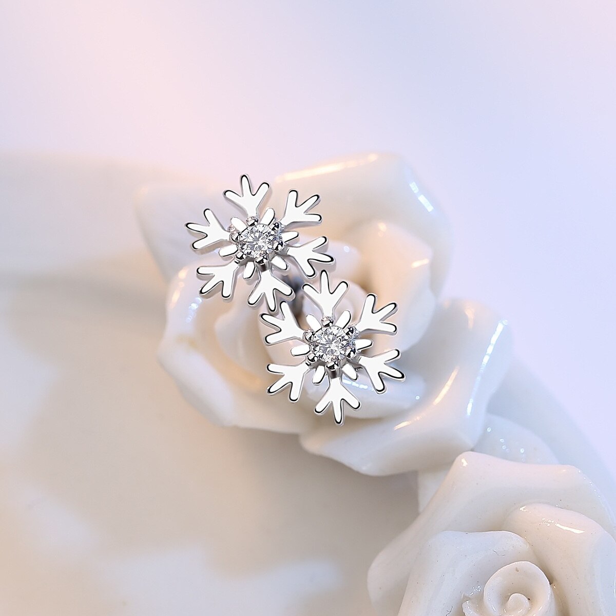 Korea udsøgte zirconia snefnug ørestikker til kvinder skinnende krystal blomst øreringe piger trend bryllup fest smykker: 6