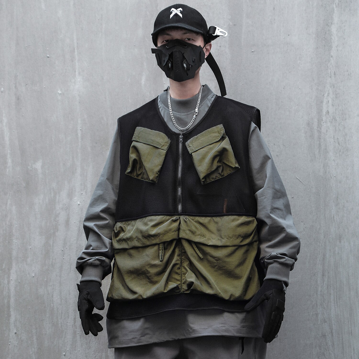 Men Streetwear Pockets Vest Black Techwear Zipper Jacket