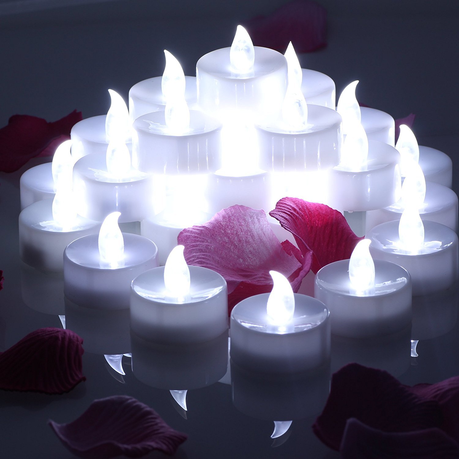 White Realistic Bright Flameless LED Tea Light Candles 12 pcs/pcsk Flickering Flameless Tea Light Battery Operated Candles