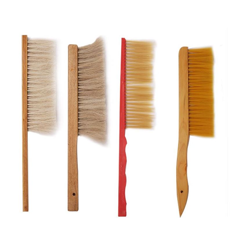 Beekeeping Tools Wood Honey Brush Wasp bee Sweep Plastic Hog Bristles Bee Brush Beekeeping Equipment
