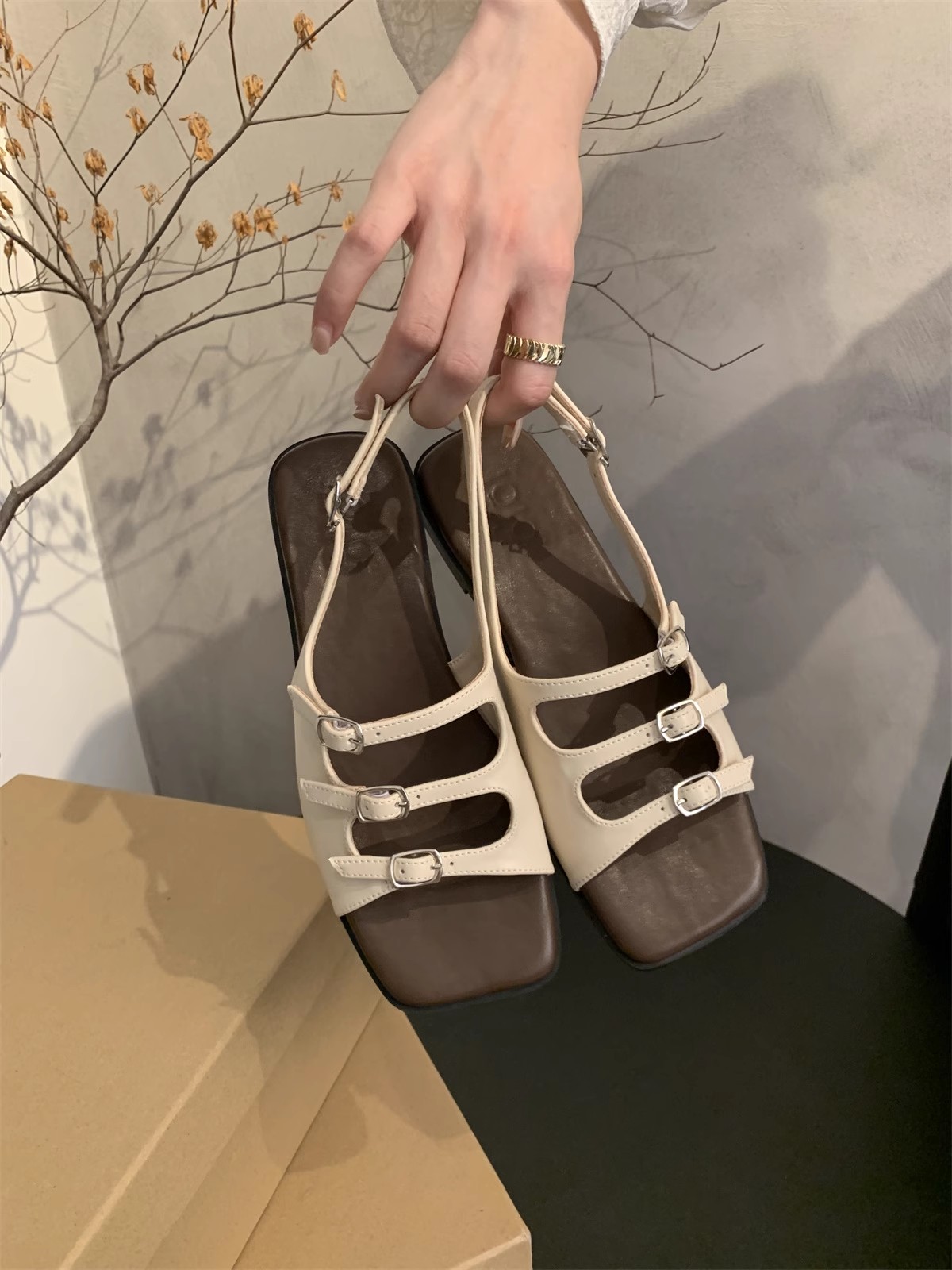 Mode sandalen dames zomer retro strand kust reizen zachte platte sandalen: Khaki / 40