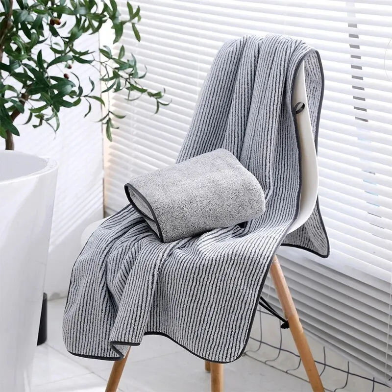 Verdikte badhanddoeken Het lichaam Microvezelhanddoek Gym Sport Douche Robe Spa Beath