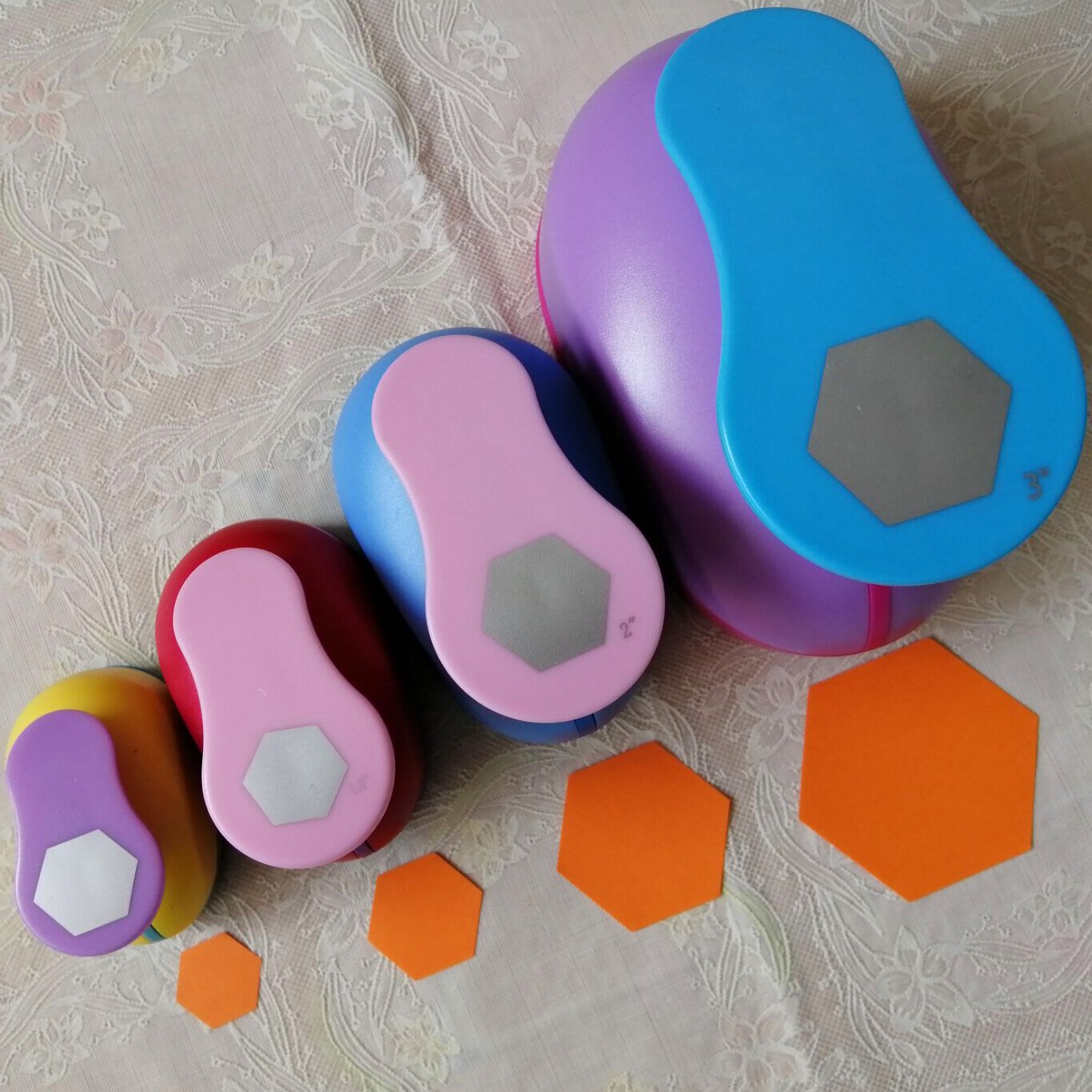 Fri skepp hexagon hålslag set geometri stans hantverk klippbok papper stansare graf formade slag