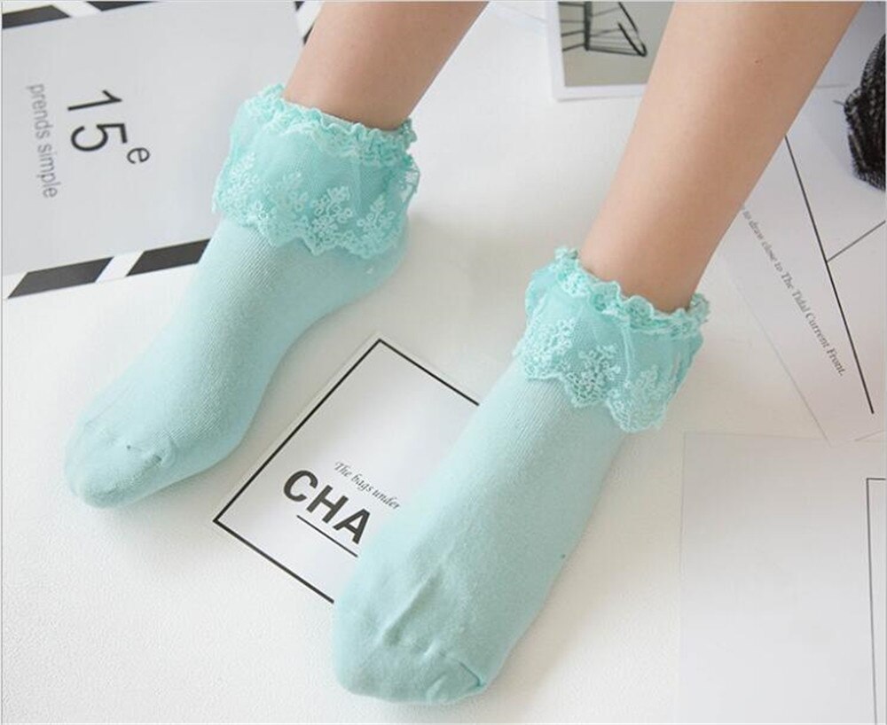 1 paire Lolita Style jeune fille japonaise belle femme dentelle chaussettes courtes multiples couleurs coton Socks: green