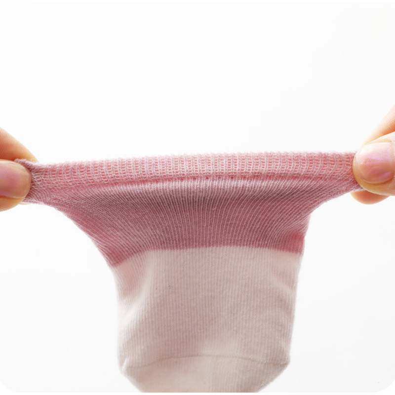 Calzini da pavimento antiscivolo traspiranti Warmom calzini da ragazzo per bambina calzini per bambini da interno calzini in cotone Color caramella calzini da sole