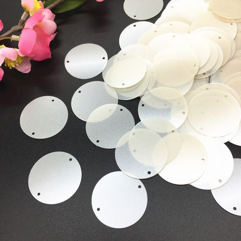 500g grande Paillette plate ronde en PVC 30mm pour artisanat avec 2 trous latéraux couleurs paillettes: Y1655 Dull Beige