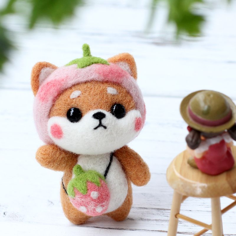 Aardbei Cartoon Wolvilt Craft DIY Onvoltooide Prikte Naald Materiaal Bag Pack