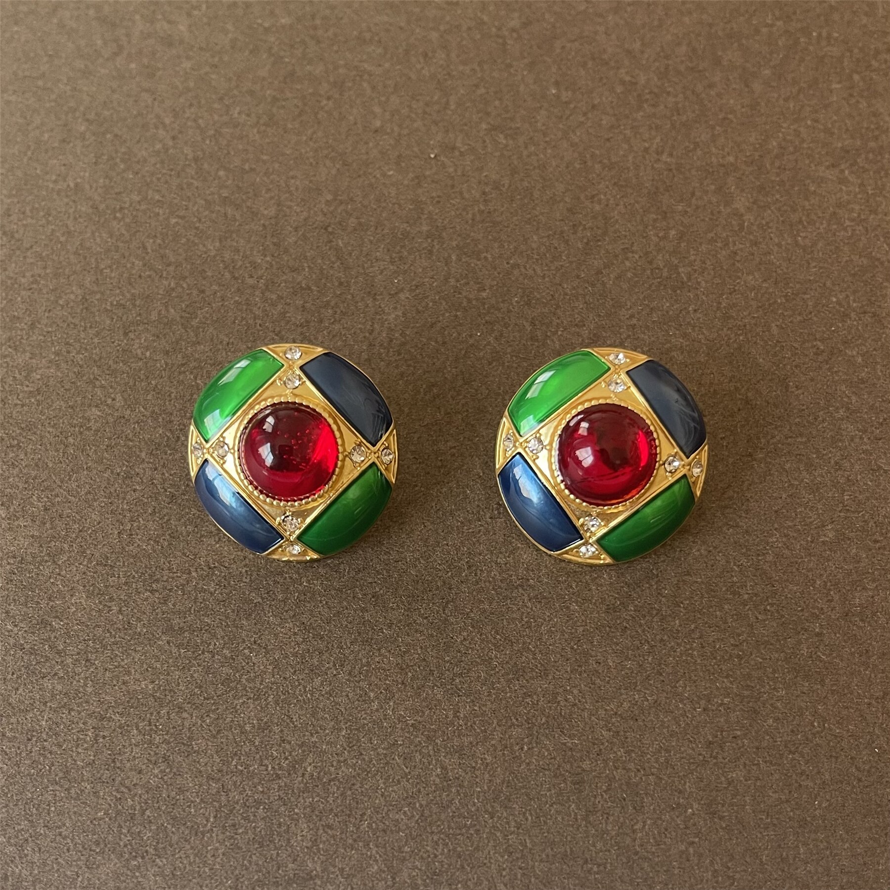 HUANZHI-pendientes esmaltados geométricos Vintage para mujer, aretes de flor de perla francesa, tachuelas de esmalte colorido, joyería para mujer, de: 1