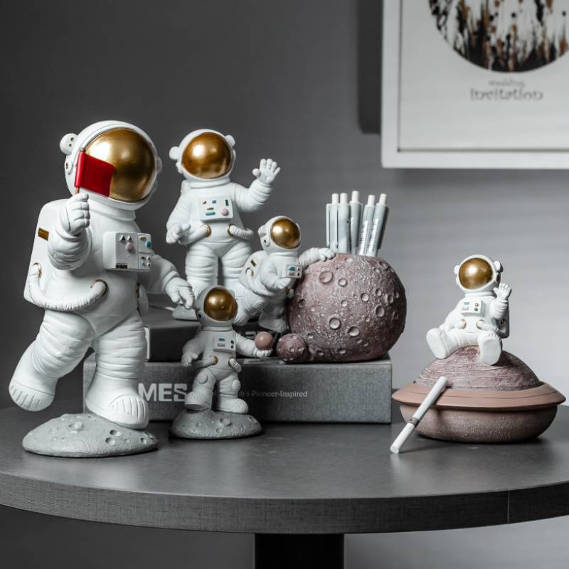 Astronaut Pen Houder Boek Stand Decoratie Veranda Opslag Woonaccessoires Woonkamer Hars Ambachten