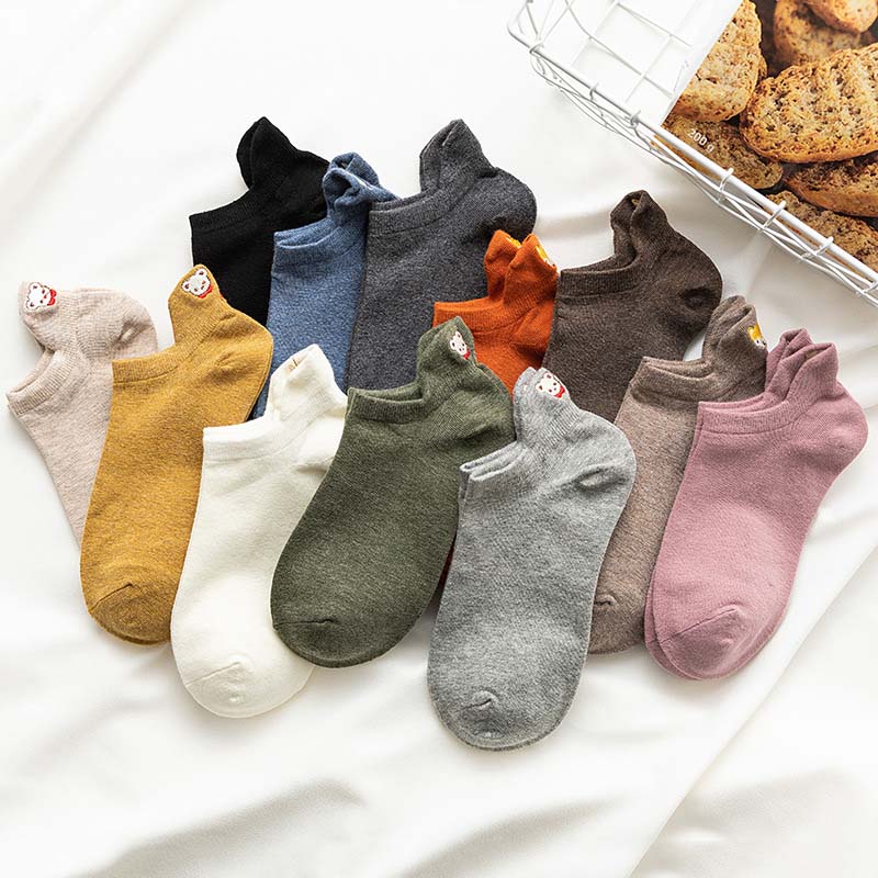 Kawaii Bestickt Katze fuchs Frauen Socken Glücklich Knöchel Lustige Socken Frauen Baumwolle Sommer 1 Paar Süssigkeit Farbe