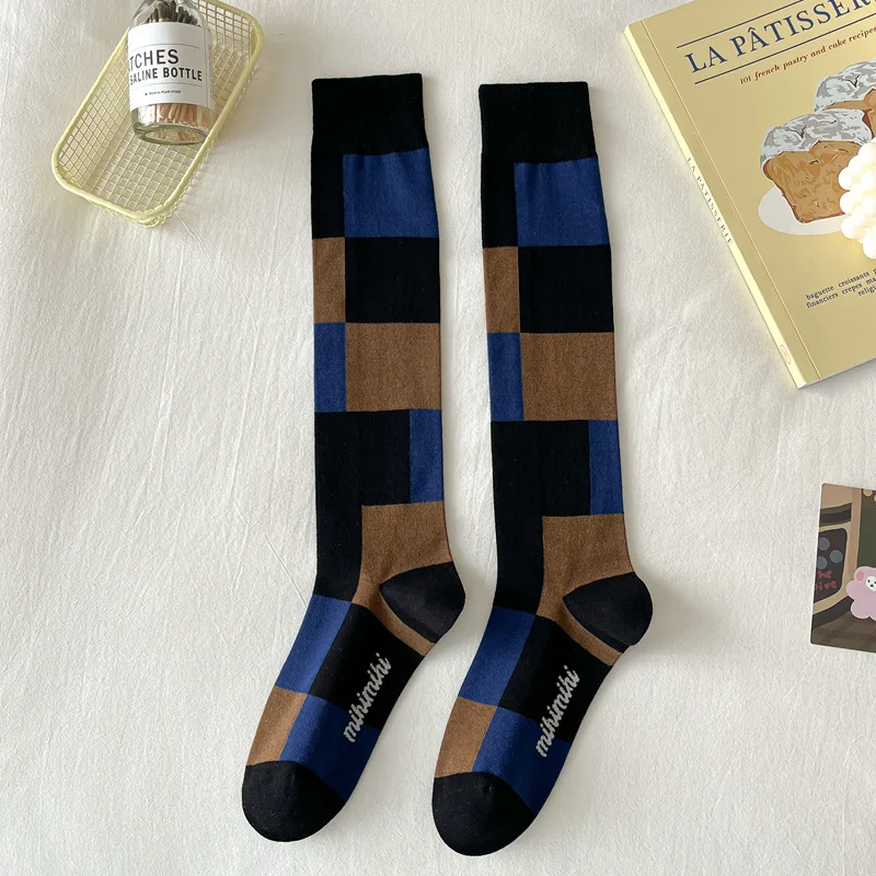 Damesmode Persoonlijkheid Trend Retro Veelzijdige Koreaanse sokken Knielengte sokken