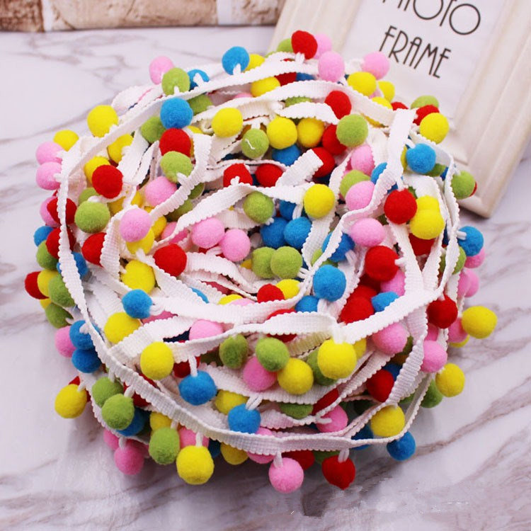 5 yards/rulle pompom spetsband sömnadstillbehör pom pom tofs pompoms trim bollfransar broderi gör-det-själv klädseltyg: Vit linje 2
