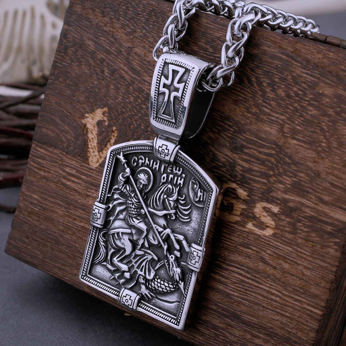 Rvs Retro Religieuze Heilige Warrior Ketting Mannen En Vrouwen Terug Bijbel Cross Amulet Biker Hanger Ketting Sieraden