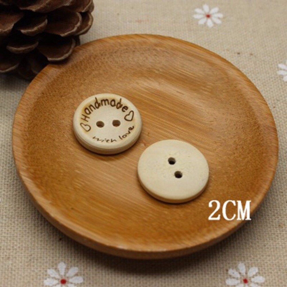100 X Wooden "Handmade Love" Buttons Crafting Sewing Closures Connectors