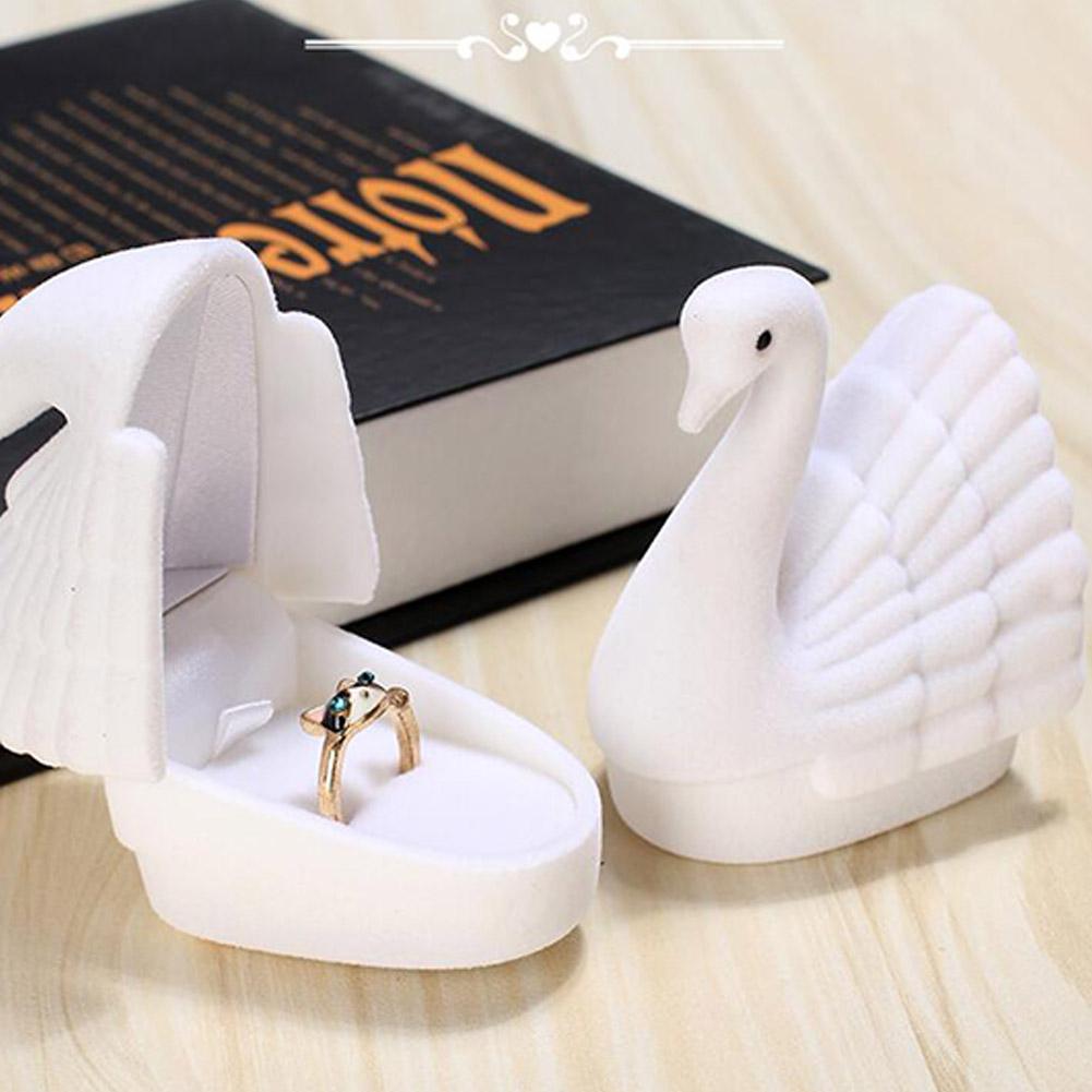 Ring Box Princess Swan Wedding Trinket Box Collectible Ring Earrings Jewelry Holder: white