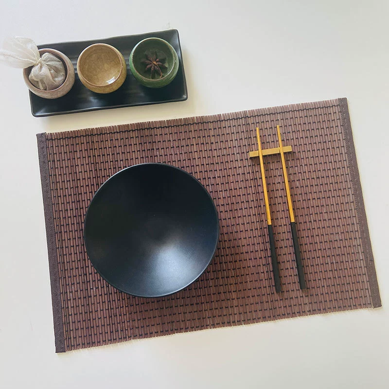 Napperons en bambou pour Table à manger, ensemble de 4 sets de napperons, résistants aux taches, à la chaleur, durables et robustes pour la cuisine: Orange