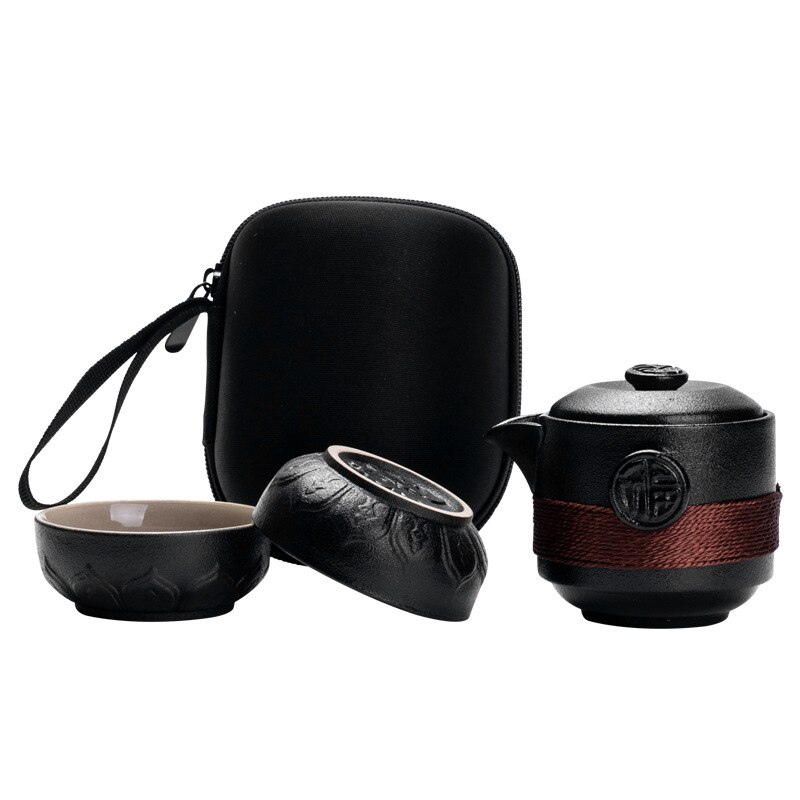 Sort keramik ekspreskop, en kande, to koncentriske kopper bærbart rejse-tesæt