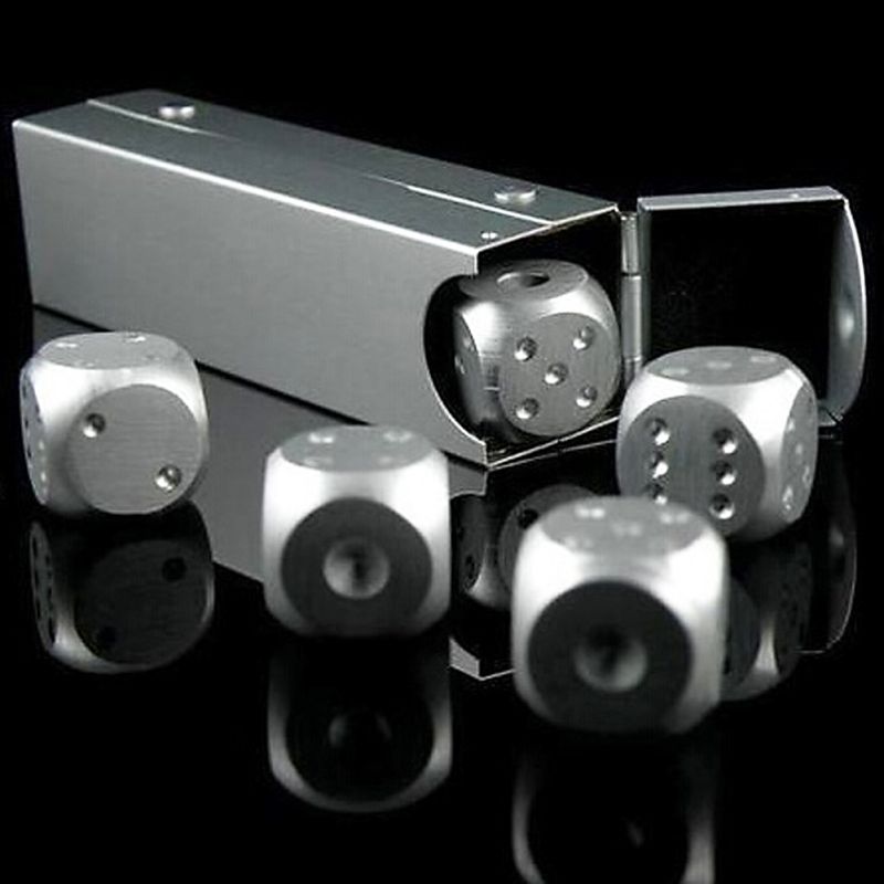 5pcs Aluminum Alloy Dice Whisky Dice Stones Ice Cubes Bucket Reusable Chilling Stones For Whiskey Portable Entertainment Props: S1