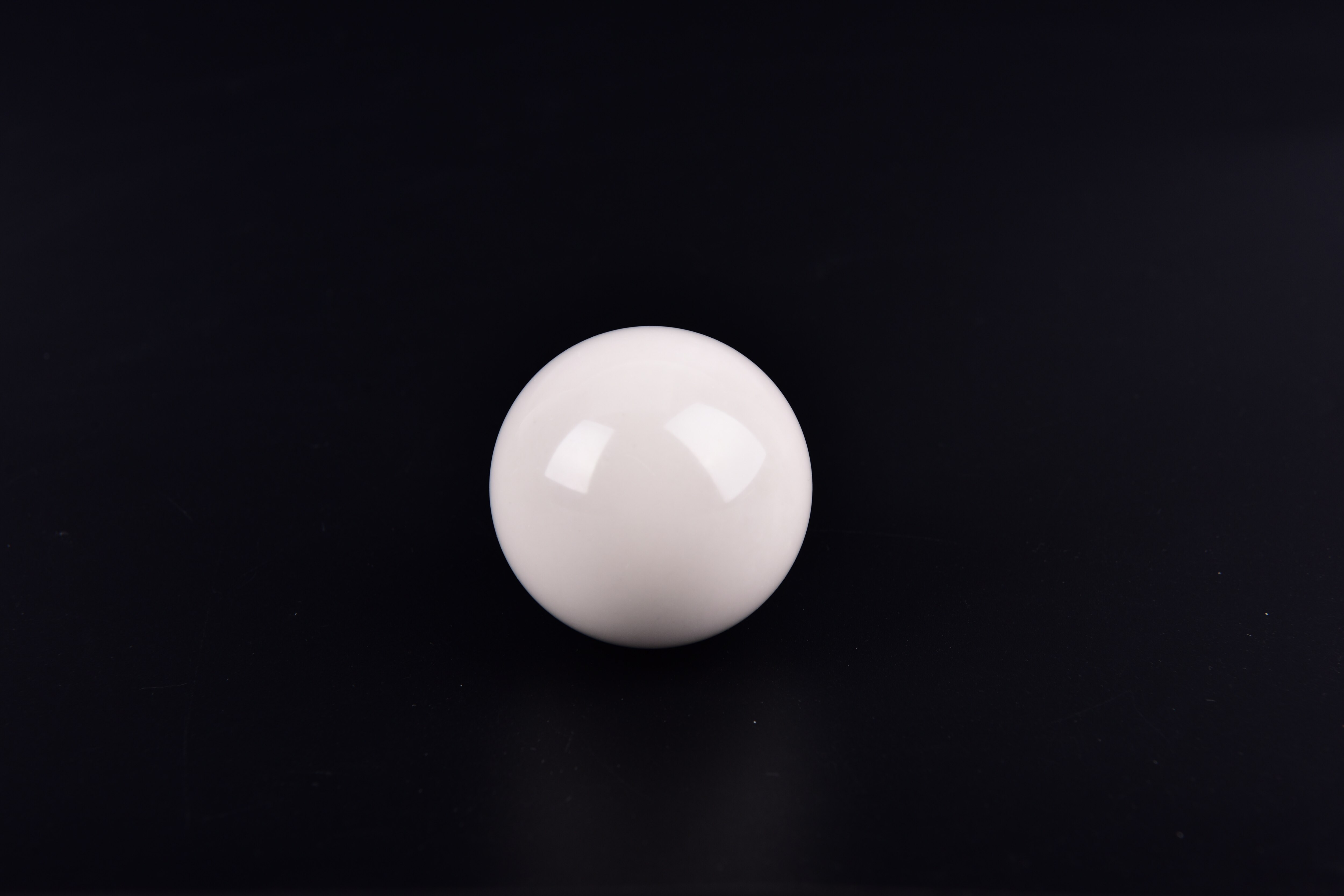 1Pcs White Pool balls Billiard Training Ball Snooker ball Cue ball Dia 52.5mm