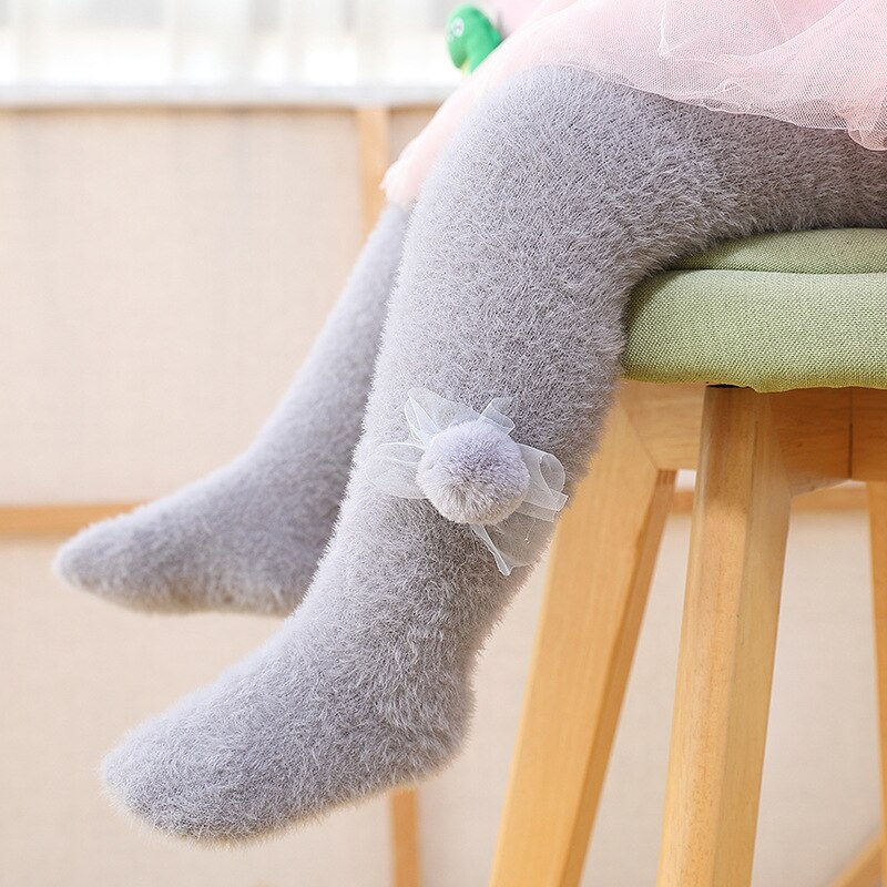 Kevät vauvan sukkahousut lasten tyttöjen sukat pehmustetut sukkahousut lapsille säärenlämmittimet pompom kukka tiukat vauvan likaiset värihousut