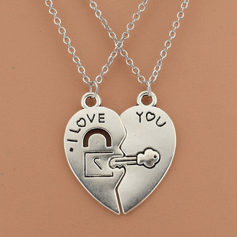 2 PCs/Set Couple Necklace For Women And Men Two Pieces Of Heart Pendant Paired Key Lock Rope Necklace Valentine's Day