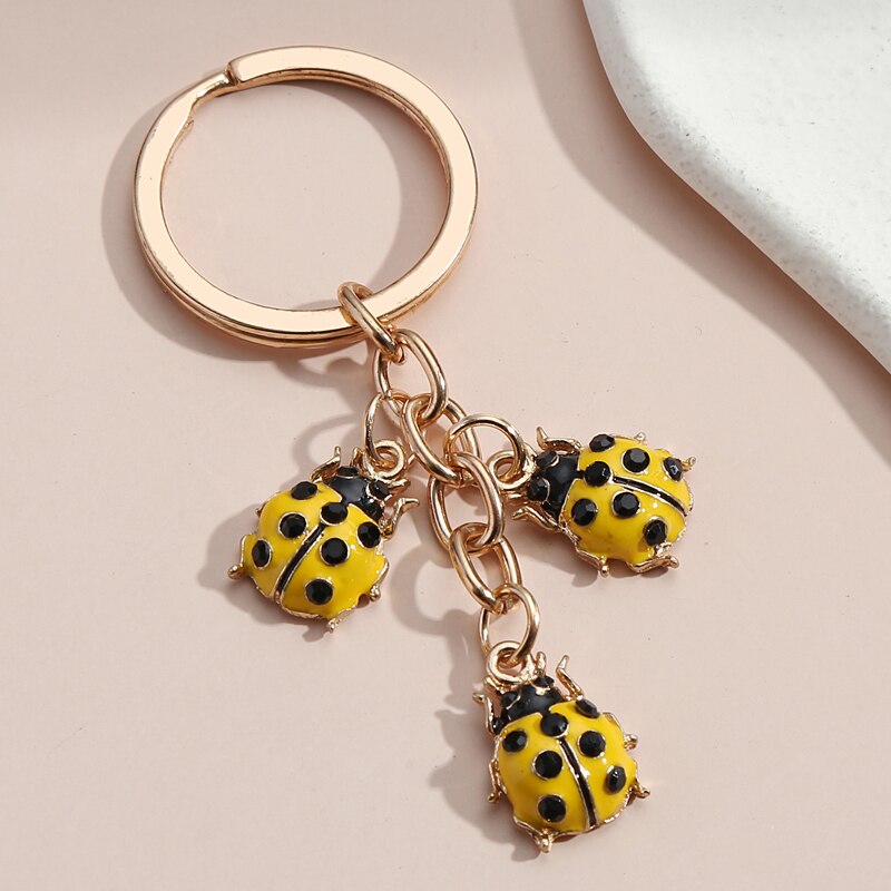 Lovely Ladybird Keychain 2 Colors Lady beetle Key Ring Insect Key Chains Animal For Women Men Car Keys DIY Handmade Jewelry: E4215